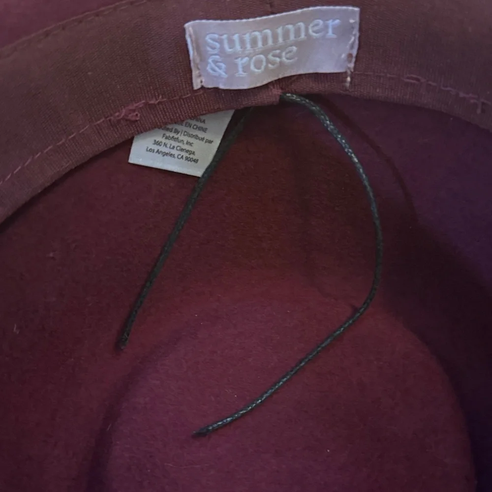 100% Wool Chic Maroon Women's Fedora - Picture 4 of 5